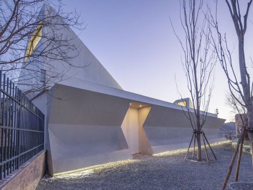 SKY LIGHT ART MUSEUM